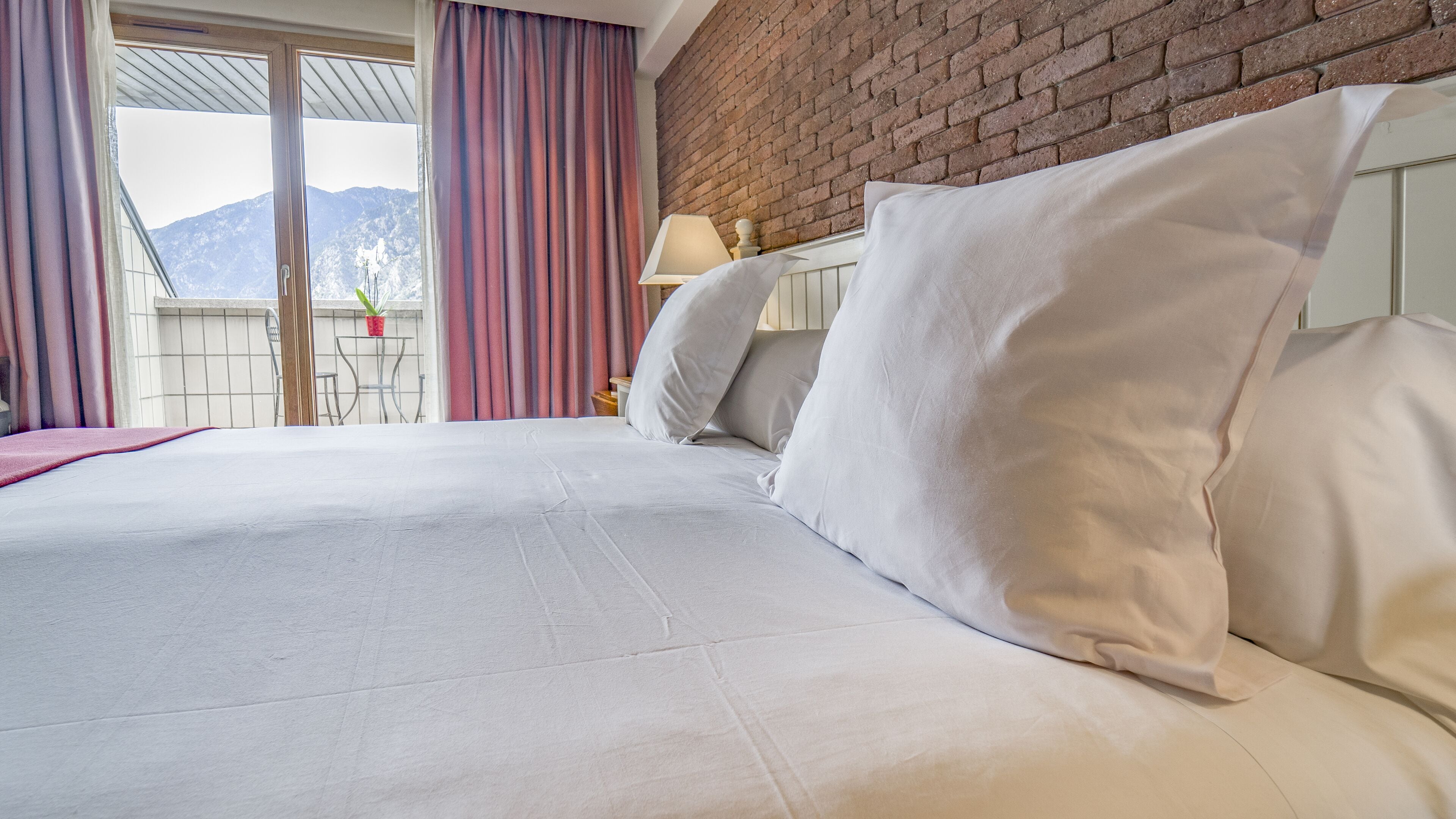 superior double or twin room, balcony | 1 bedroom, hypo-allergenic bedding, minibar, in-room safe