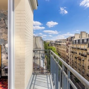 Libertel Canal Saint Martin