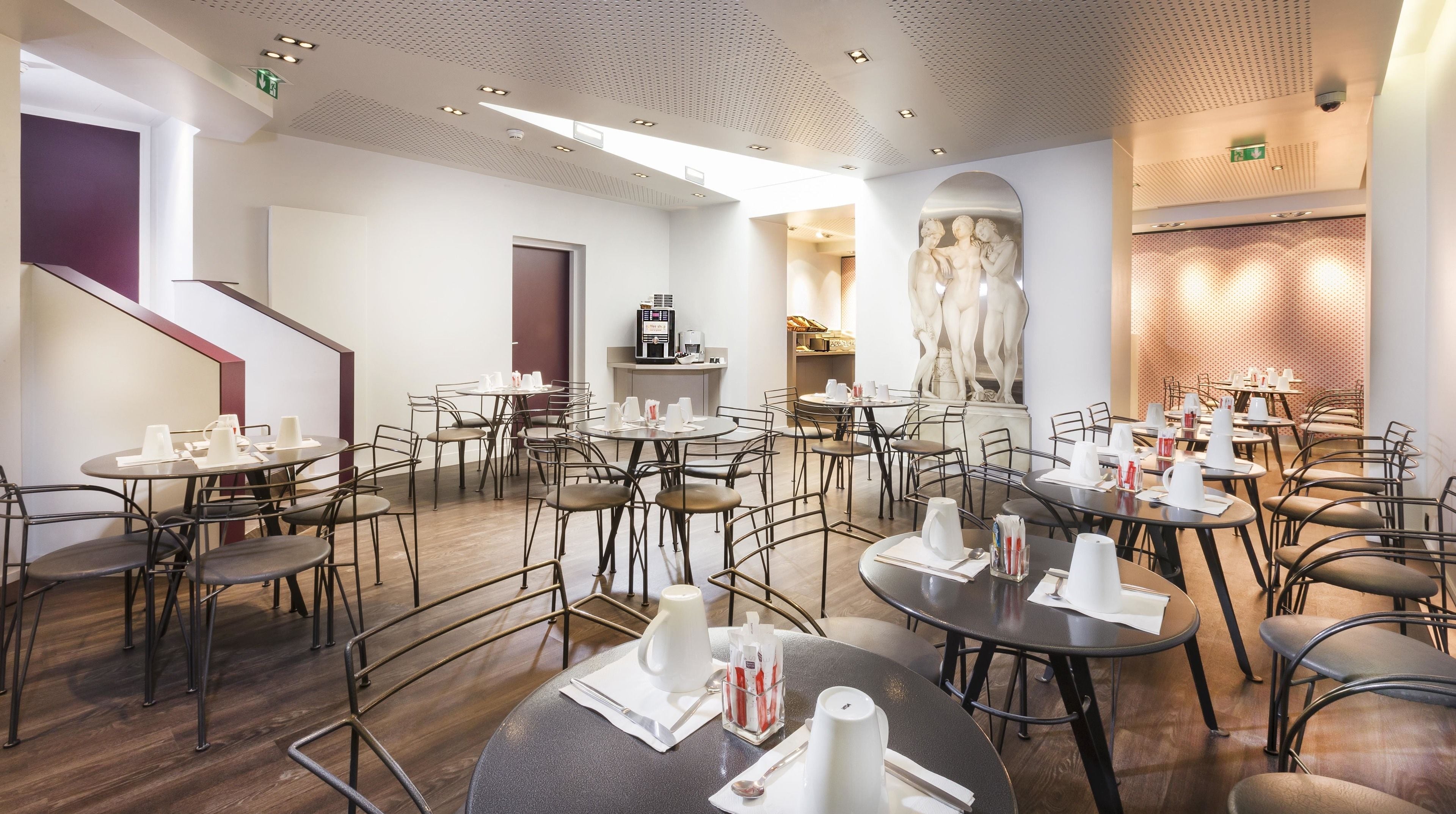 daily continental breakfast (eur 12 per person)