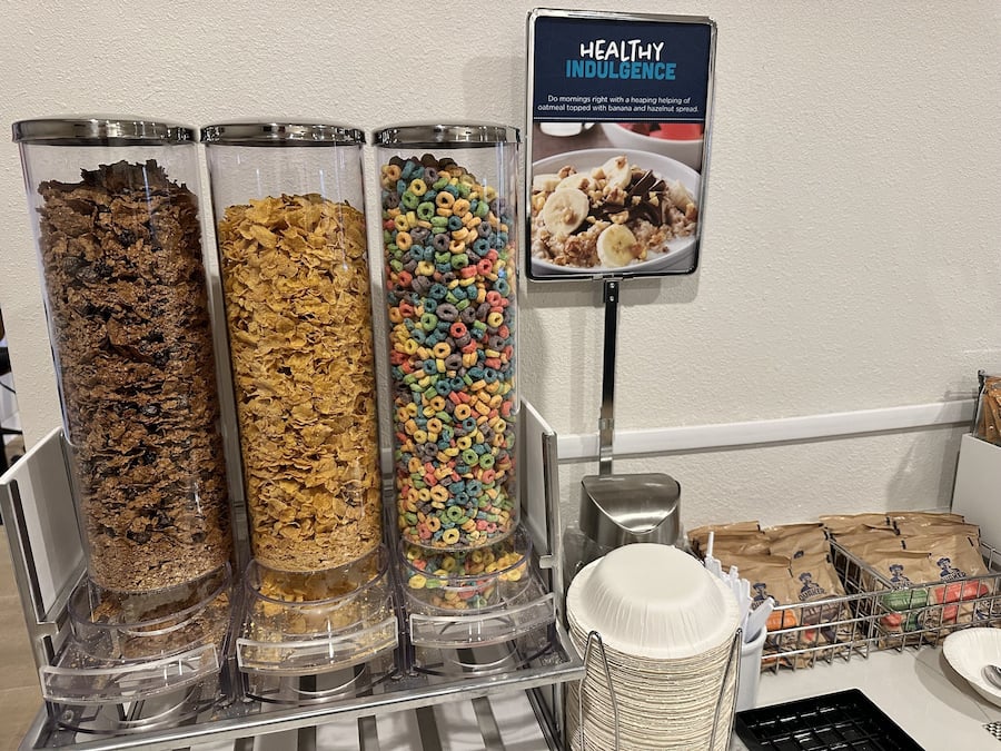 Frokostbuffé er inkludert hver dag