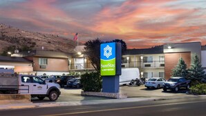 Unclassified image, 3 of 31, button - SureStay by Best Western Lakeview (Lakeview)