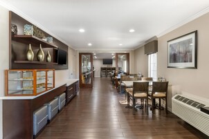 Desayuno buffet incluido todos los días