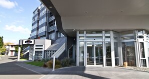 Property entrance - Copthorne Hotel Palmerston North (Palmerston North)