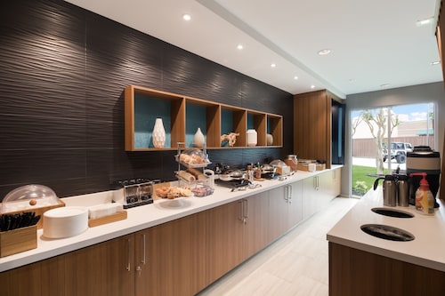 SpringHill Suites by Marriott Dallas NW Hwy/I35E