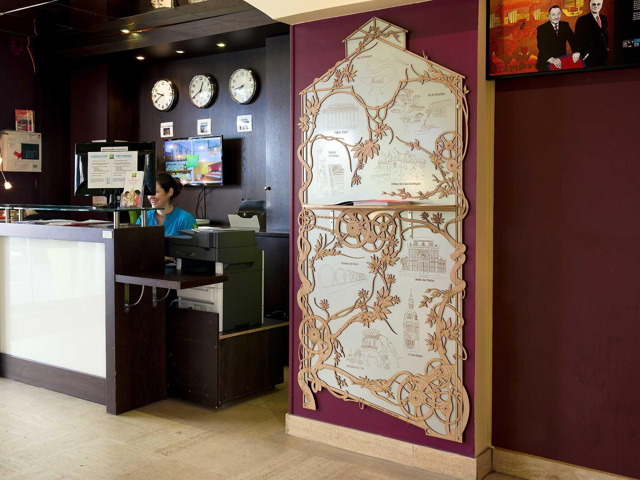 Photo - ibis Styles Nantes Centre Place Royale