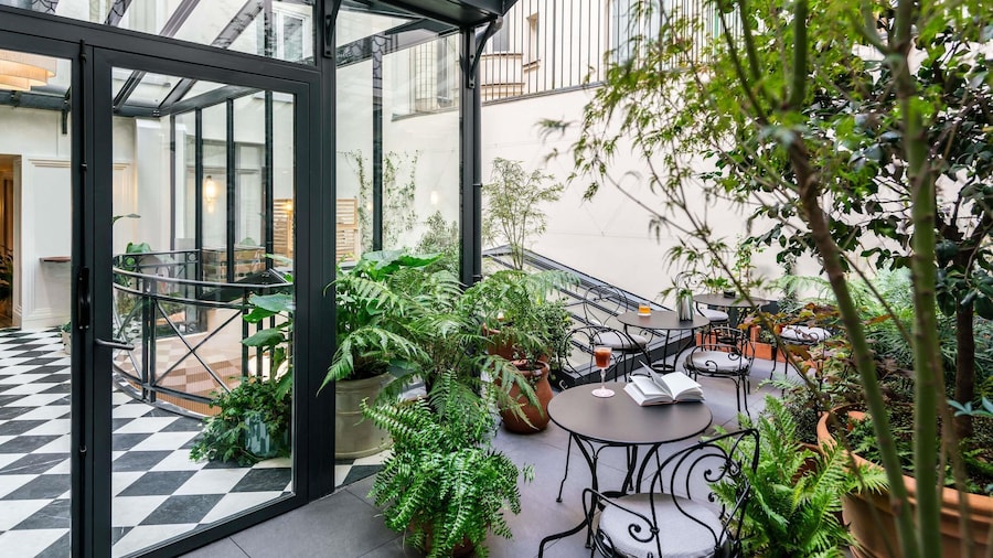 Hotel Faubourg Galant Paris - Handwritten Collection