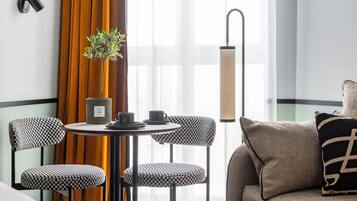 Coffres-forts dans les chambres, bureau