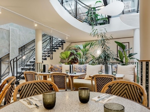 Daily buffet breakfast (EUR 22 per person) - Hotel Faubourg Galant Paris - Handwritten Collection (Paris)