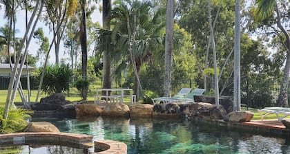 Colonial Palms Motor Inn
