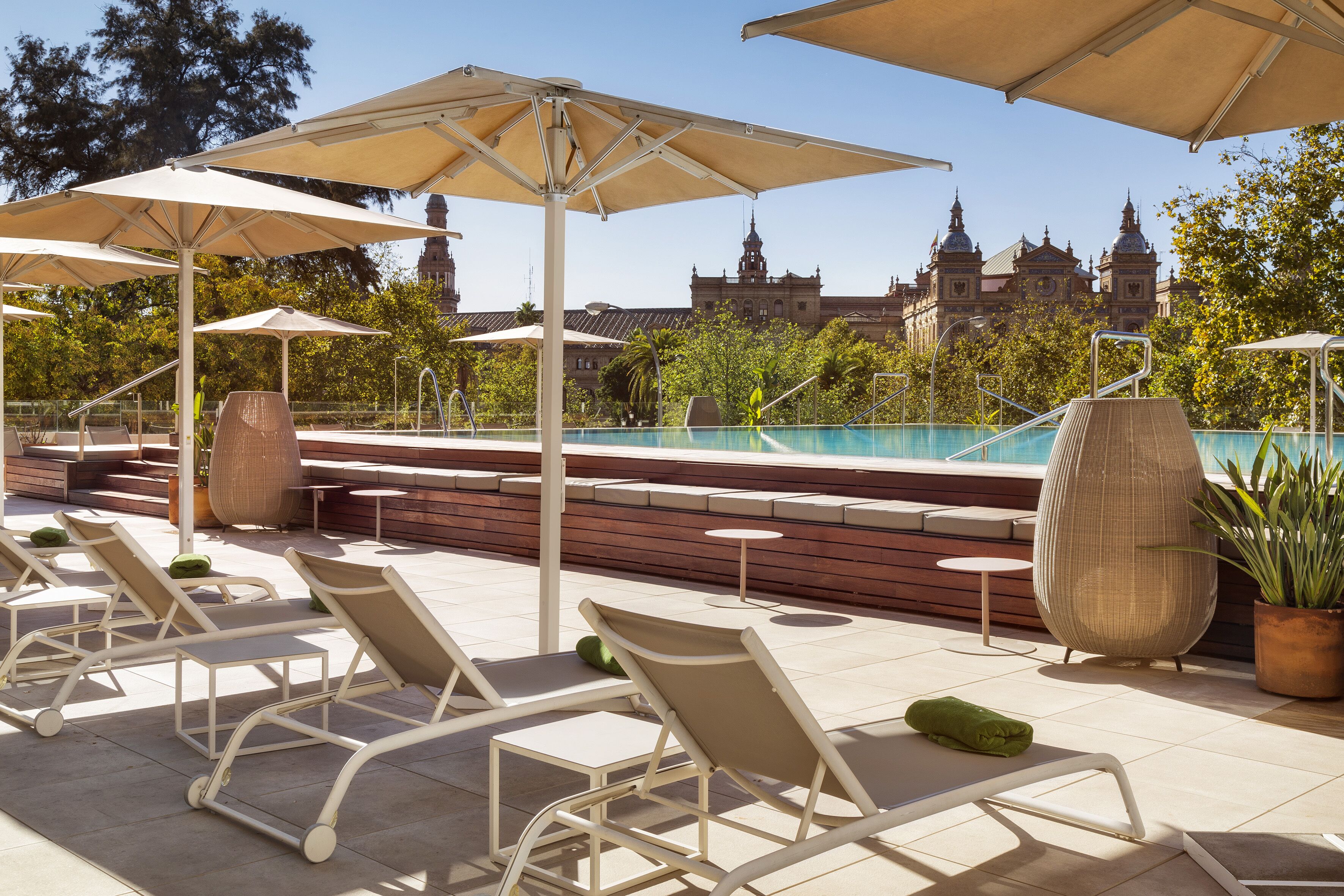 Sun deck