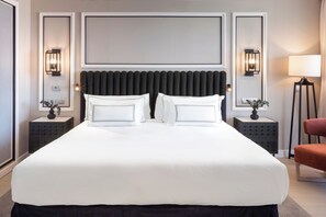 The Level, Suite, Terrace - Melia Sevilla (Seville)