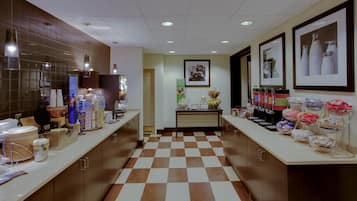 Desayuno continental incluido todos los días