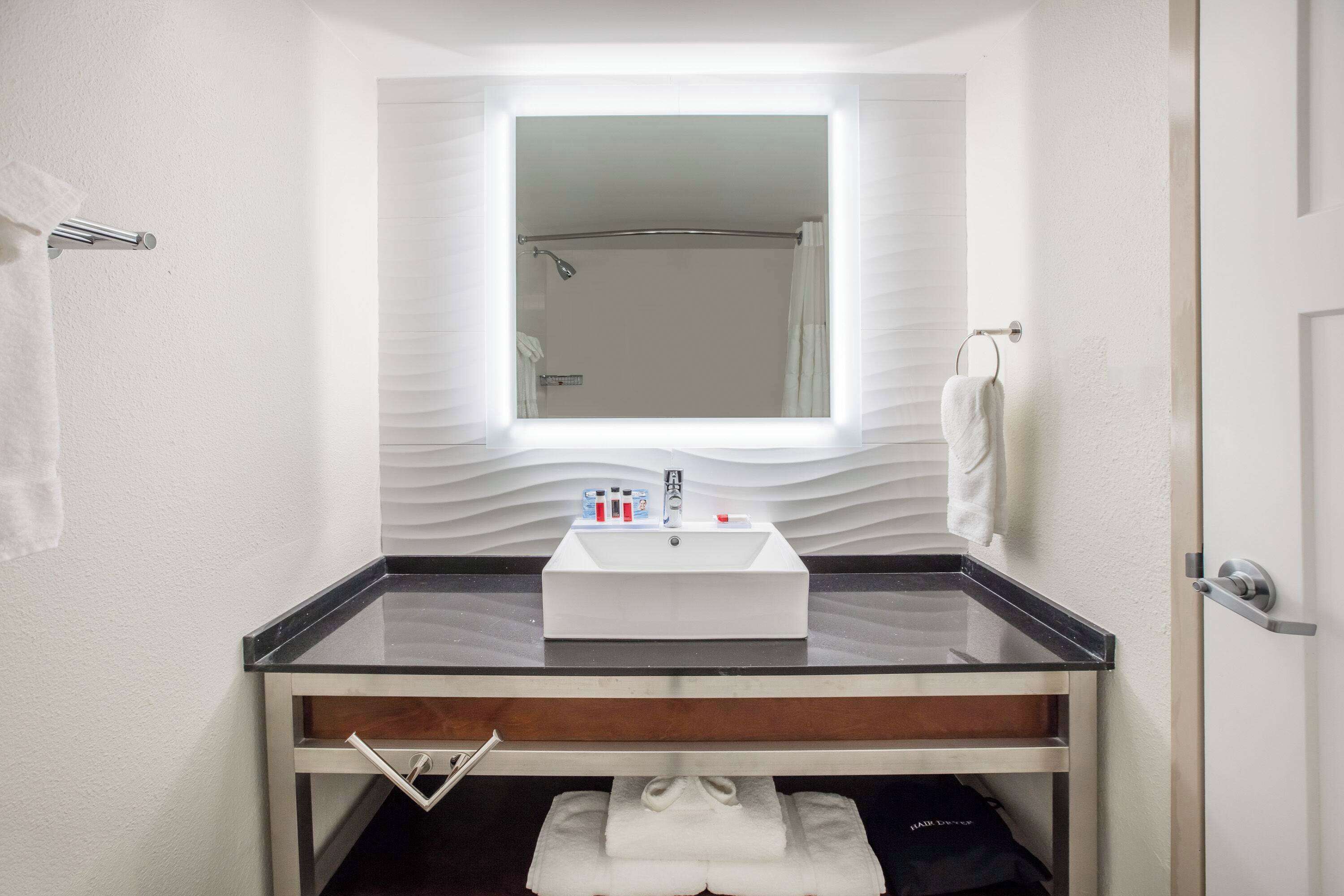 Foto - Ramada by Wyndham Austin South