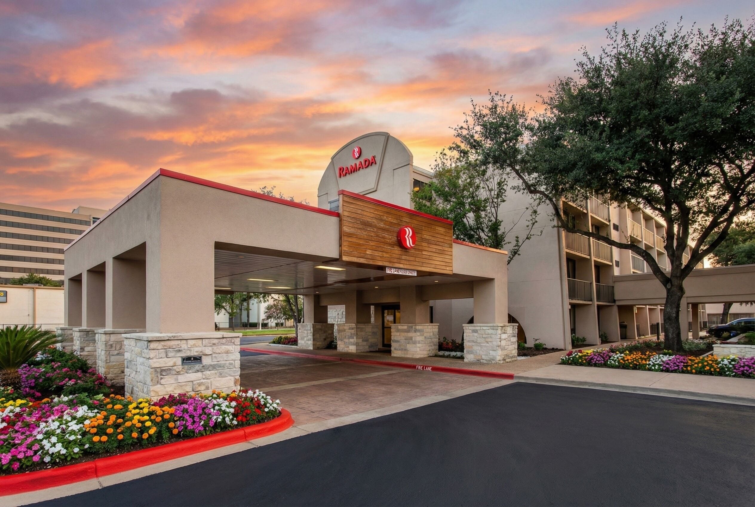 Foto - Ramada by Wyndham Austin South