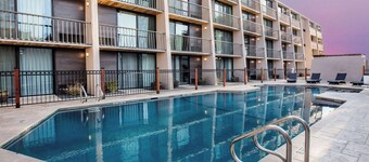 Ramada by Wyndham Austin South