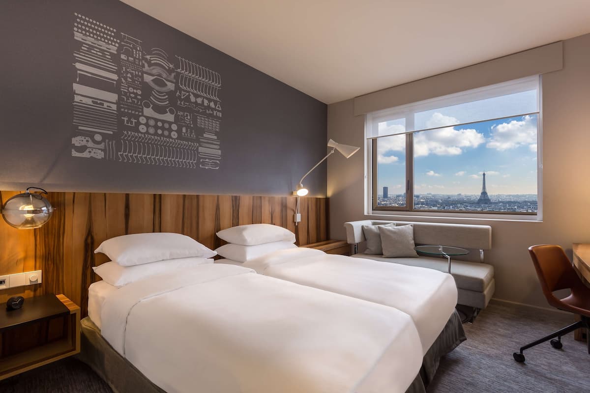 Premium bedding, in-room safe, desk, blackout curtains