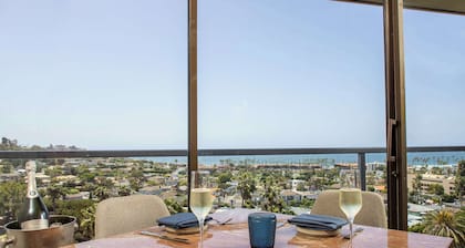 Hotel La Jolla, Curio Collection by Hilton