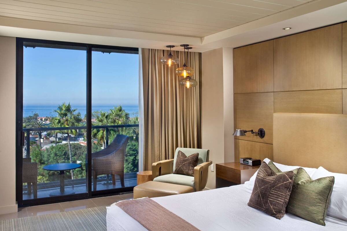 In-room safe, desk, laptop workspace, blackout drapes