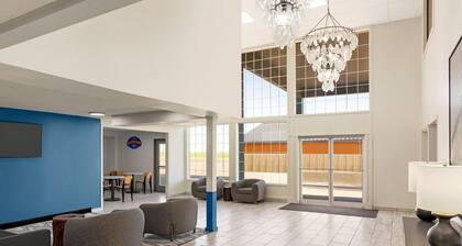 Baymont by Wyndham Blackwell I-35