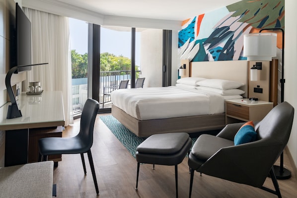 Alberca al aire libre y camas balinesas (con cargo) 