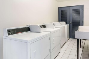 View from property - Studio 6 Lake Jackson, TX (Lake Jackson)