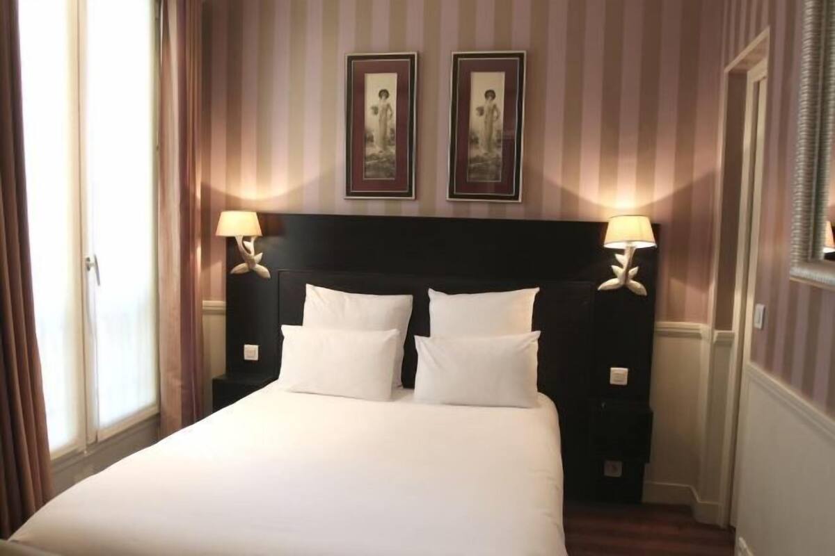In-room safe, iron/ironing board (on request), WiFi (free)