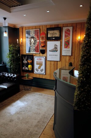Lobby - Hotel Etoile Trocadero (Paris)