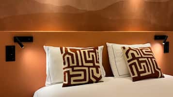Deluxe Apartment | In-room safe, iron/ironing board, free WiFi