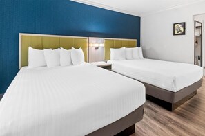 Standard Room, 2 Queen Beds, Refrigerator & Microwave, Courtyard Area