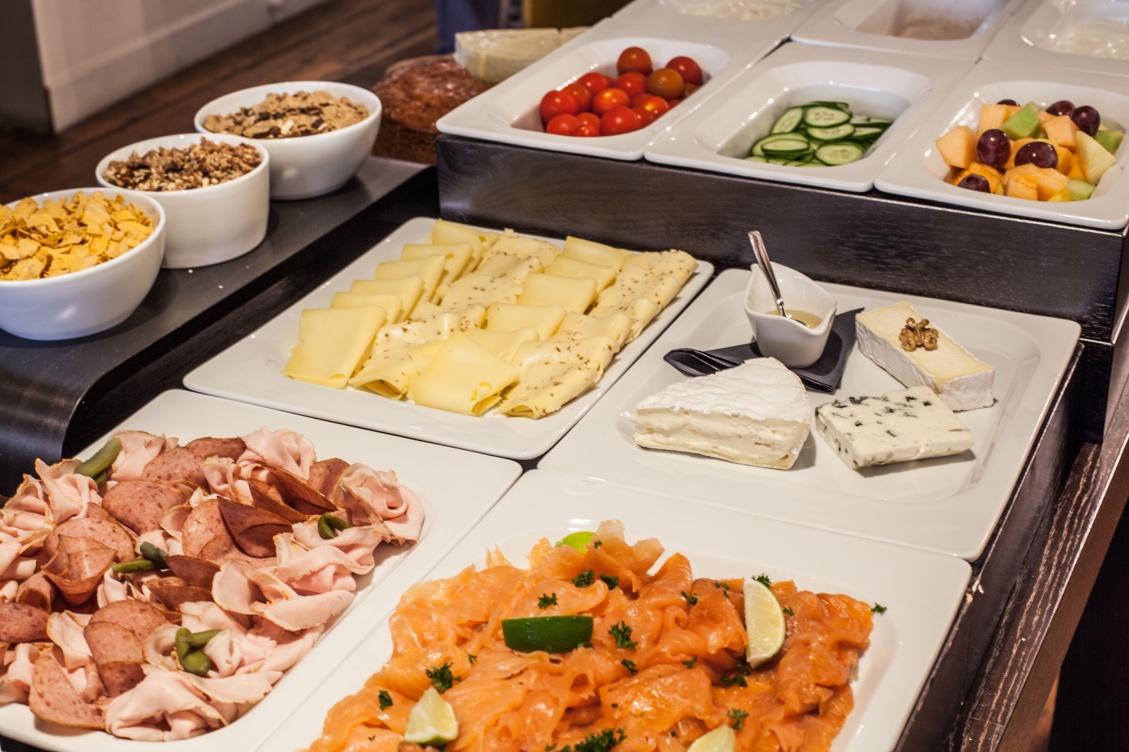 Daily buffet breakfast (EUR 22.50 per person)