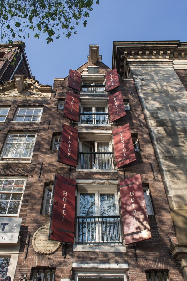 Front of property - Dikker & Thijs Hotel (Amsterdam)