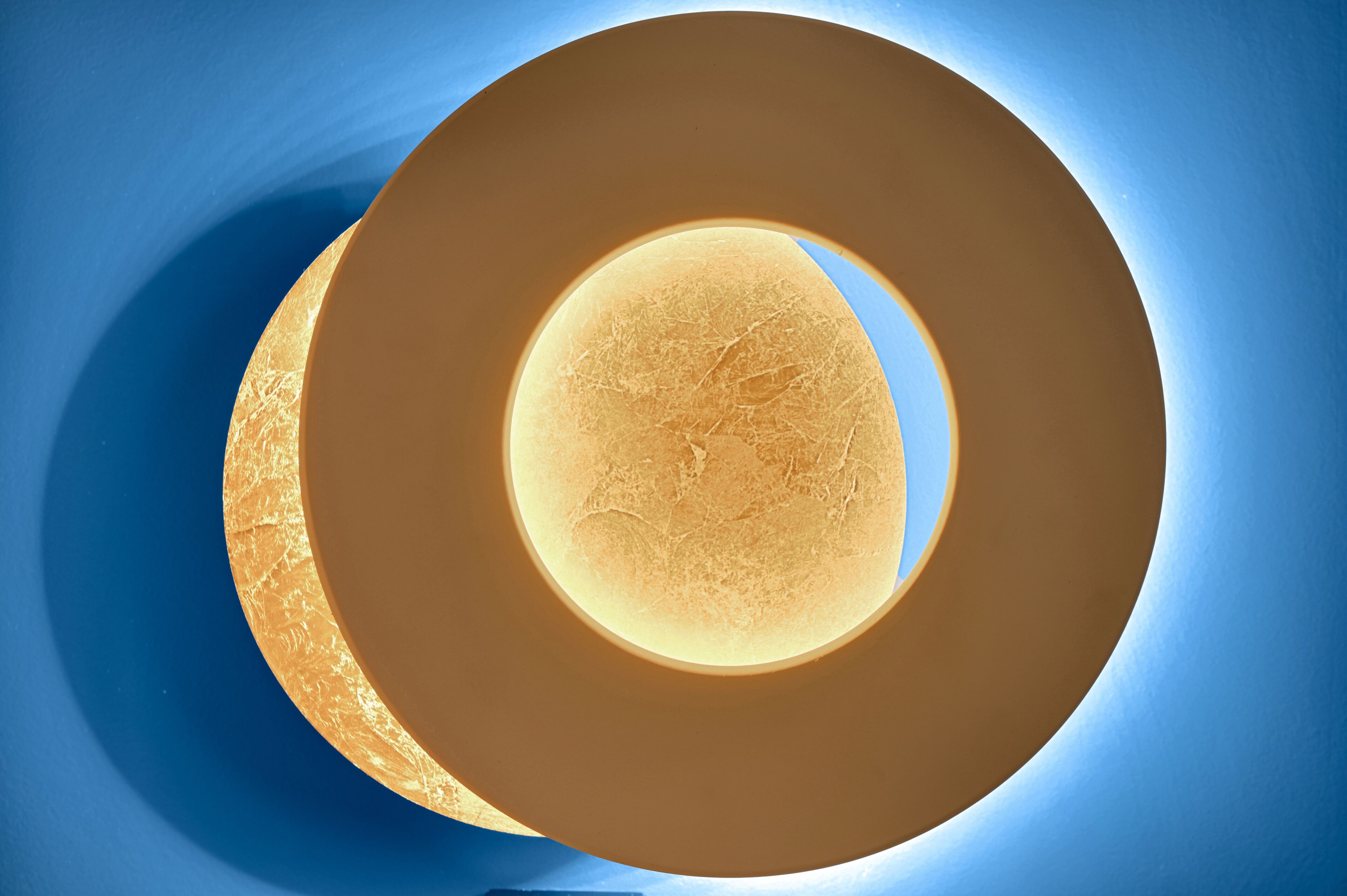 classic single room | in-room safe, desk, laptop workspace, soundproofing