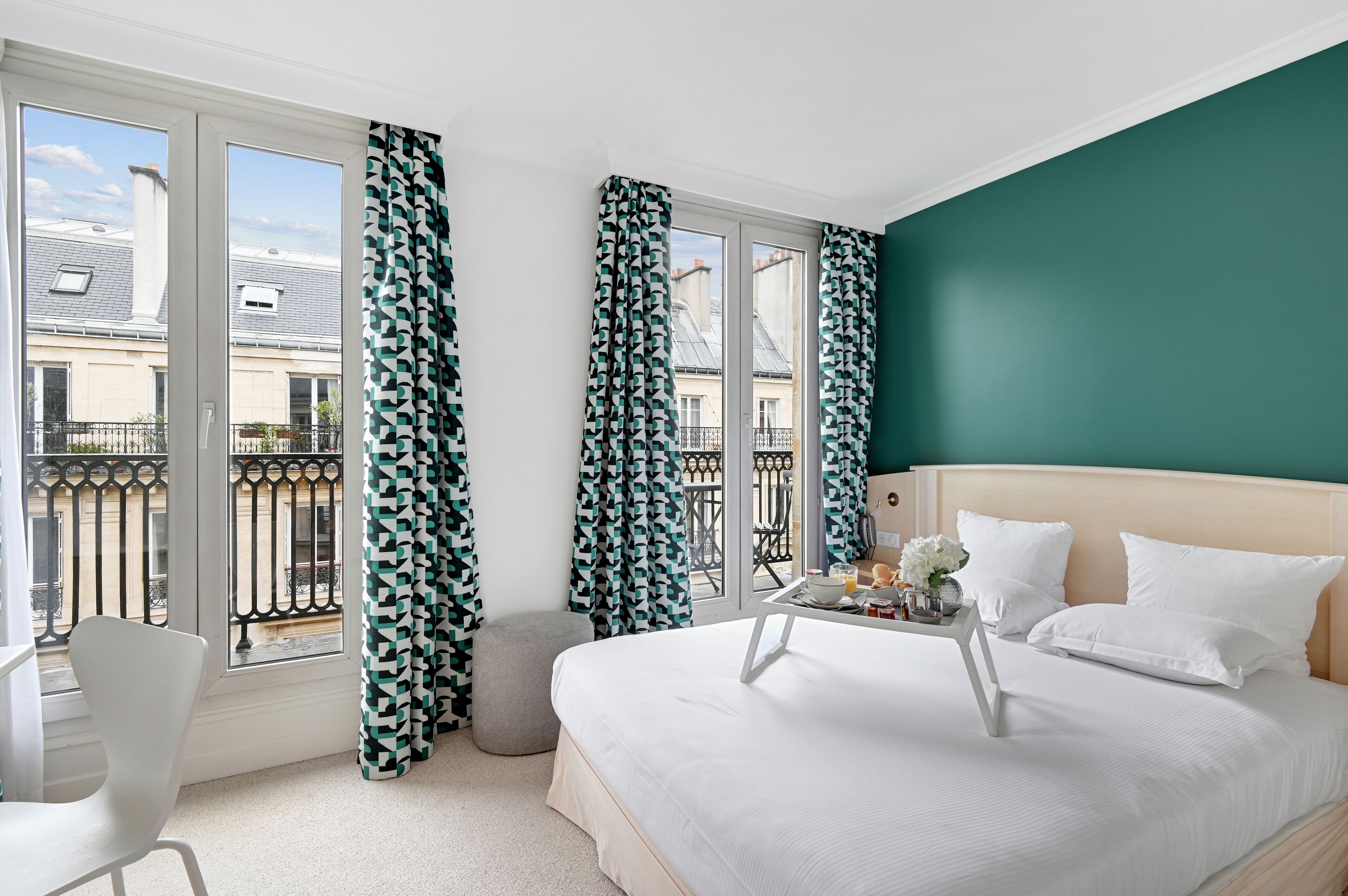 premium room, 1 bedroom, balcony | in-room safe, desk, laptop workspace, soundproofing