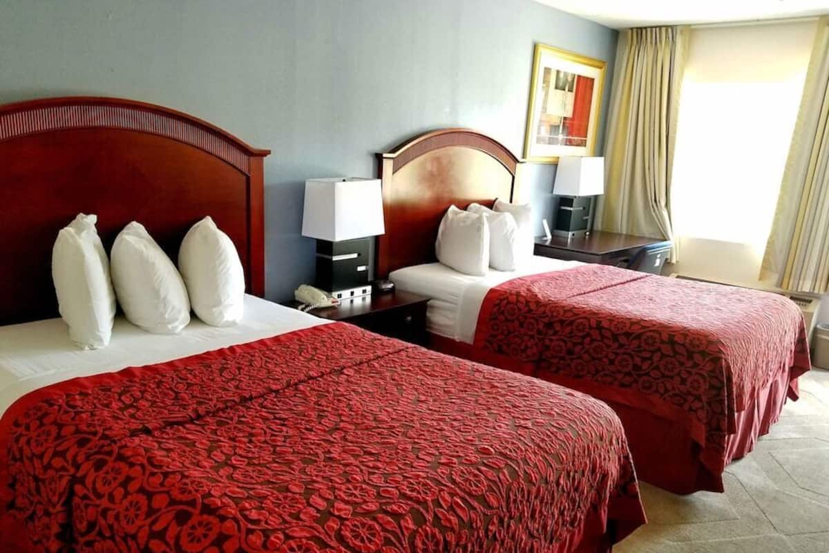 Premium bedding, pillowtop beds, in-room safe, desk