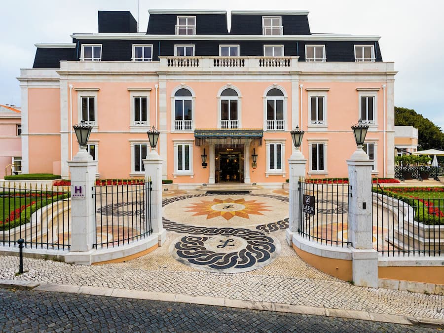 Fachada da propriedade