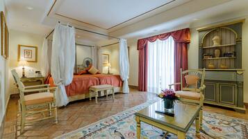 Premium bedding, minibar, in-room safe, desk