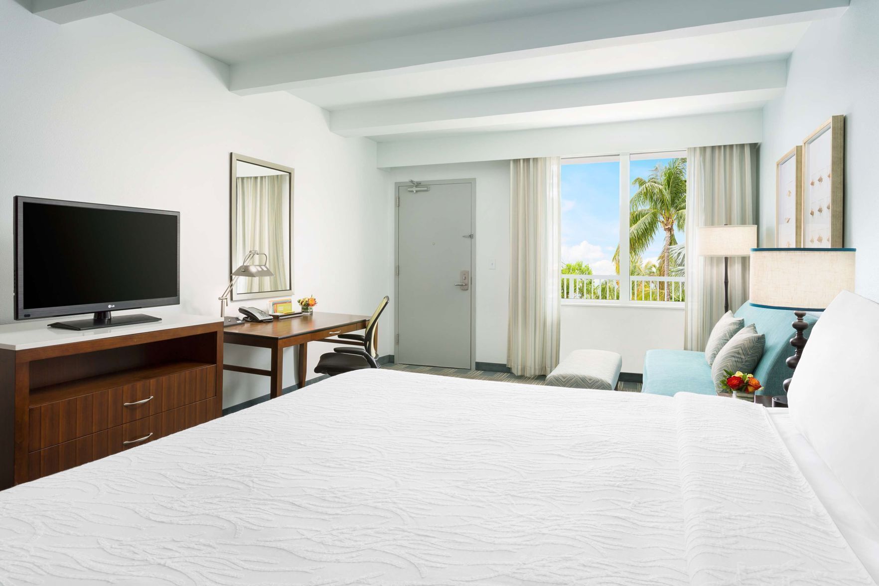 Caixa forta a l'habitació, decoració individual i mobiliari individual 