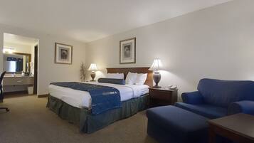 Hypoallergeen beddengoed, een bureau, een laptopwerkplek