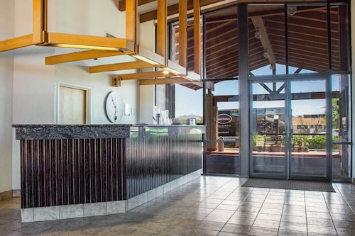 Quality Inn Benson I-10 Exit 304