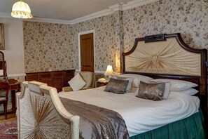 Desk, free WiFi, bed sheets, alarm clocks
