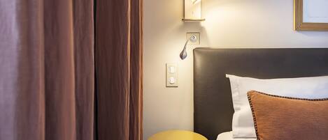 Comfort Room, 1 Double Bed, Smoking