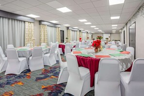 Banquet hall - La Quinta Inn & Suites by Wyndham Seattle Federal Way (Federal Way)