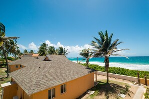 Superior Cottage, 2 Bedrooms, Kitchenette | Beach | Beach nearby, beach towels
