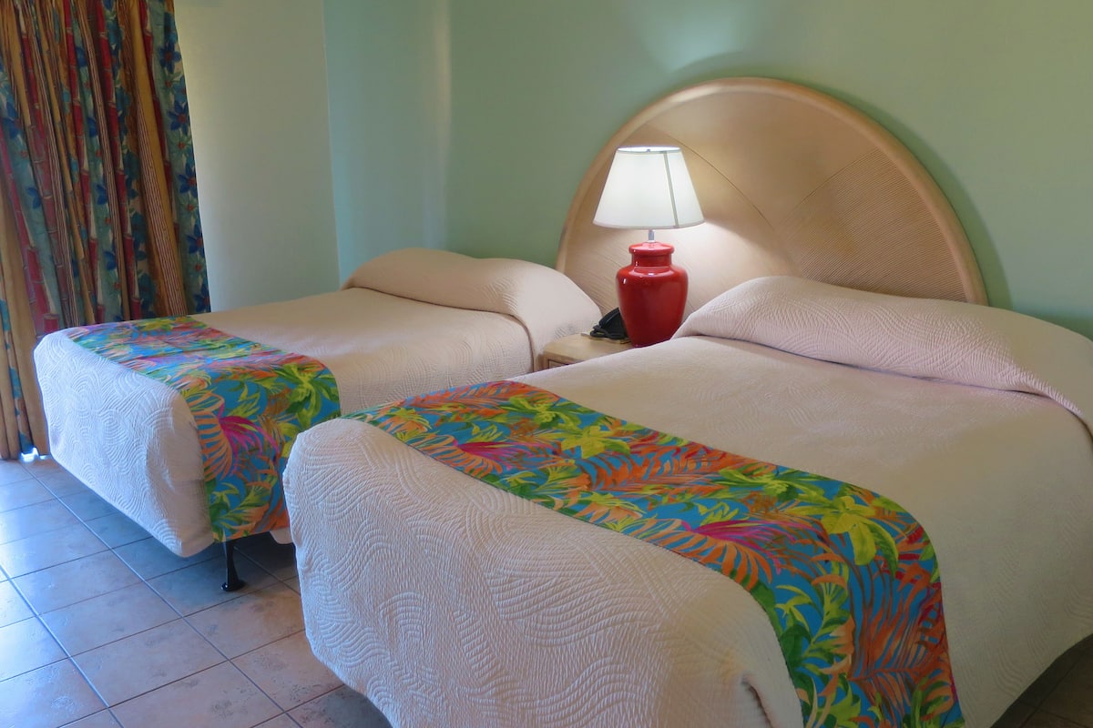 Standard Room, Garden View | In-room safe, blackout drapes, free cribs/infant beds, free WiFi
