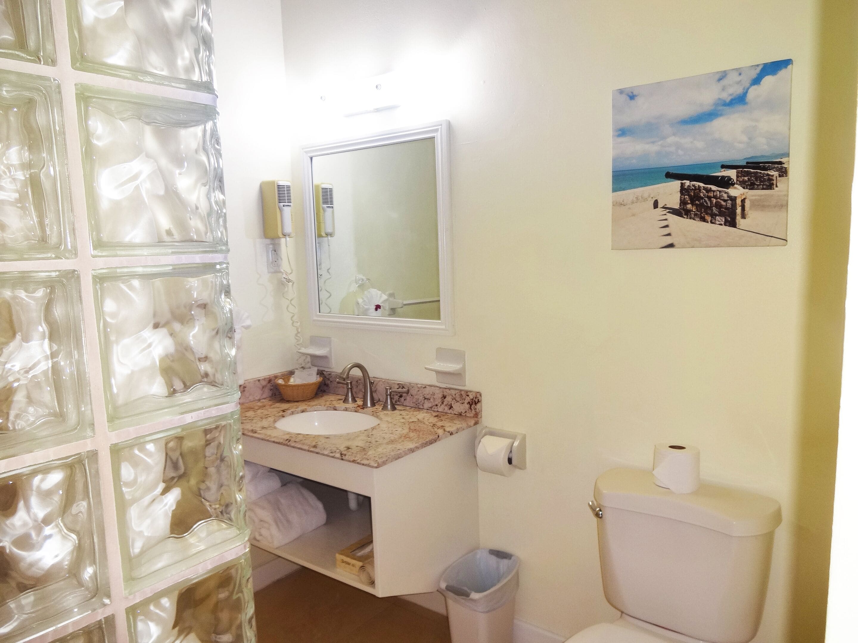 superior cottage, 2 bedrooms, kitchenette | bathroom | eco-friendly toiletries, hair dryer, towels