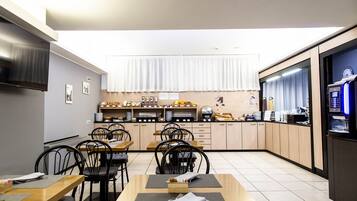 Daily buffet breakfast (EUR 6.0 per person)