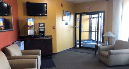 Days Inn by Wyndham Henrietta/Rochester Area