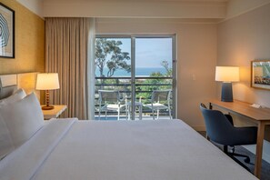 Premium bedding, in-room safe, desk, laptop workspace - Hilton Garden Inn Dana Point Doheny Beach (Dana Point)