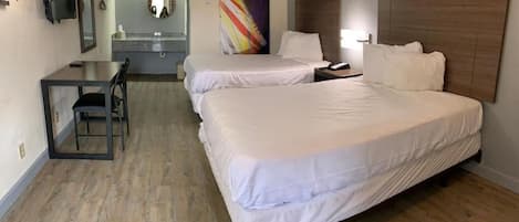 Skrivebord, gratis Wi-Fi, sengetøj