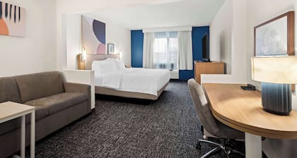 Spark by Hilton Moline Quad Cities